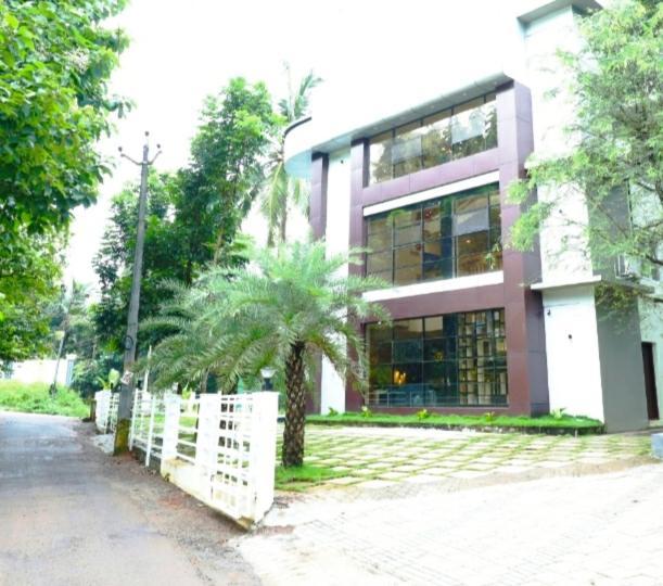 Hotel La Serene Mattannur Mattanur Extérieur photo